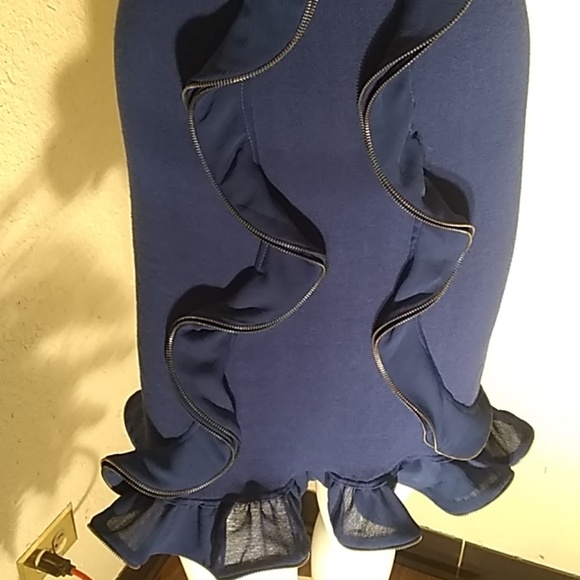 Twelve by twelve ( Los Angeles) dress - Picture 3 of 6